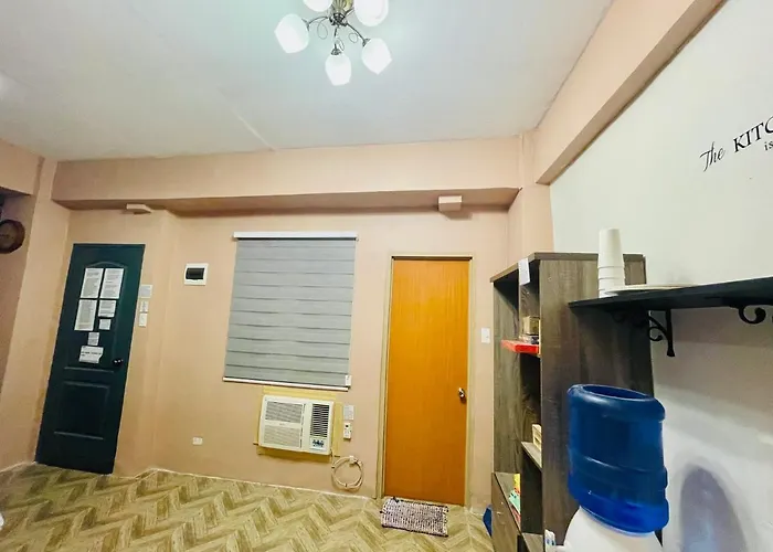 Staycation Netflix Wifi Thousand Cable Channels Games And Board Games Fiber Net Cozy Comfy Relax Manila