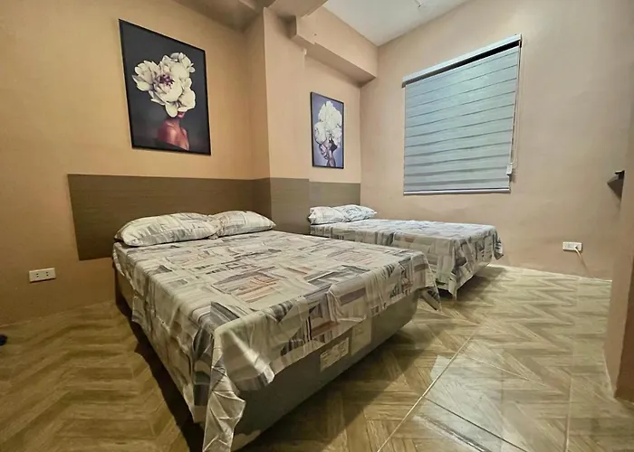 Staycation Netflix Wifi Thousand Cable Channels Games And Board Games Fiber Net Cozy Comfy Relax